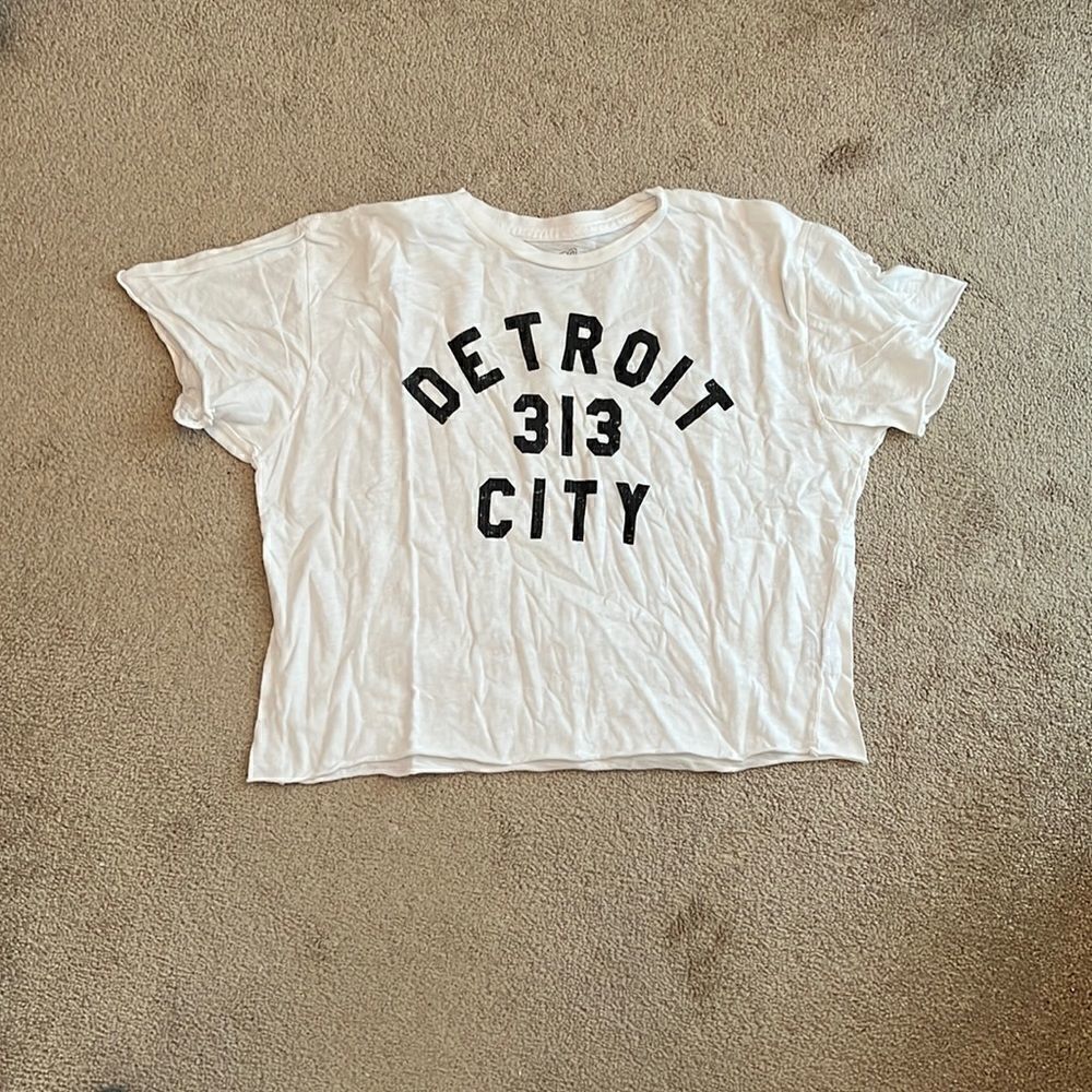 Retro Brand Detroit Tee Small New